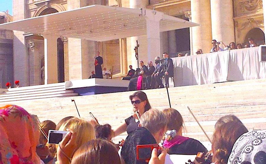 Gundi Gabrielle with Pope on St. Peter's Square