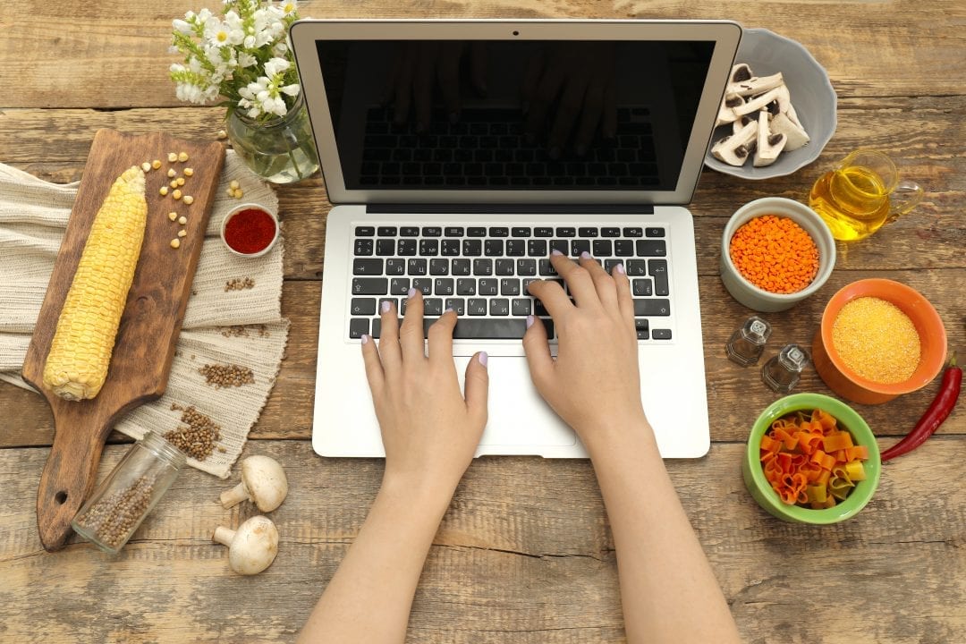 13 Awesome Ways to Start a Home-Based Business Around Cooking